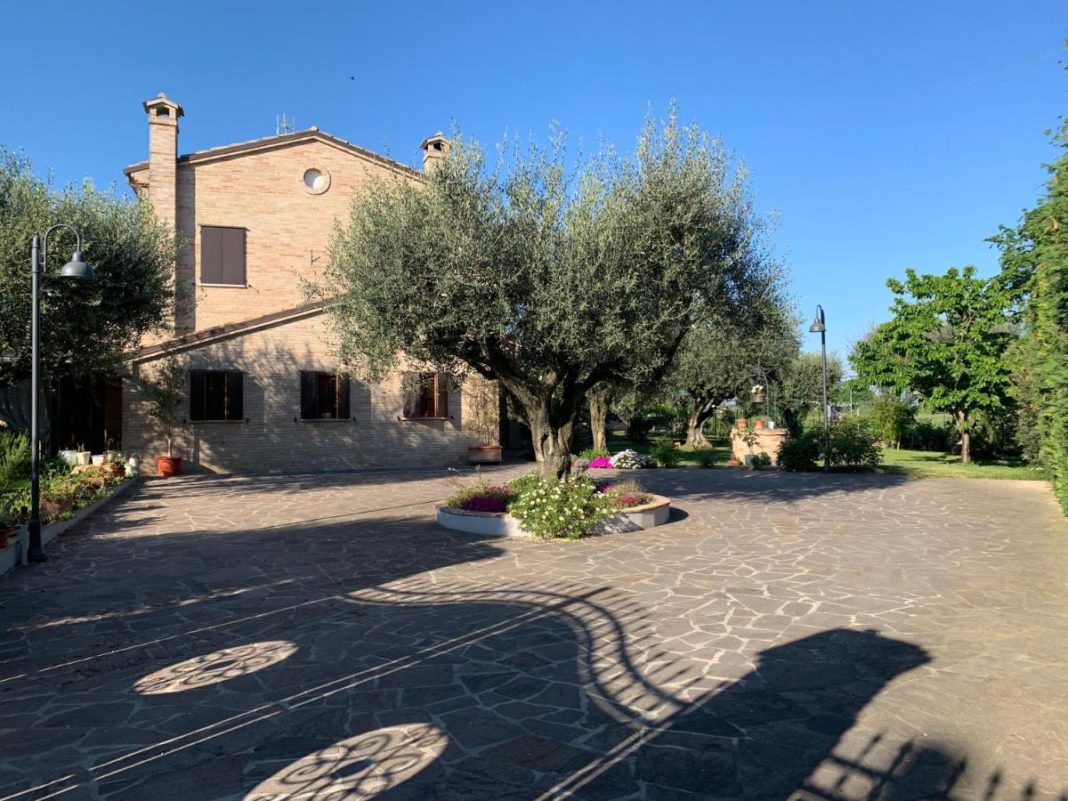 Guest House Vagamondo Fano Exterior photo